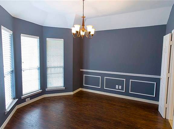 3rd image of 5613 Tulip Dr