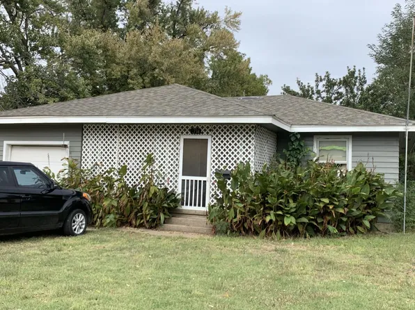 1714 E Oak Ave, Enid, OK 73701