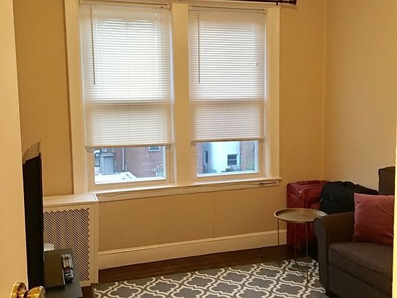 5th image of 2841 46th St #3