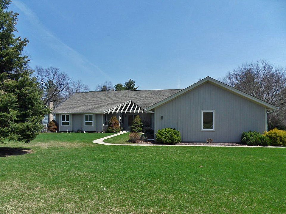 1st image of 5N509 Hazelwood Ct