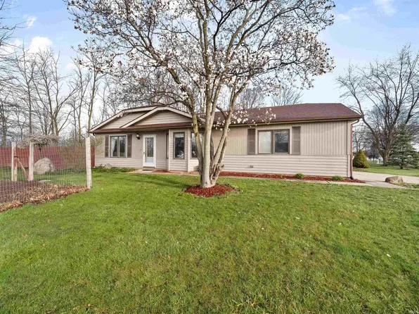 1234 Portage Pass, Auburn, IN 46706