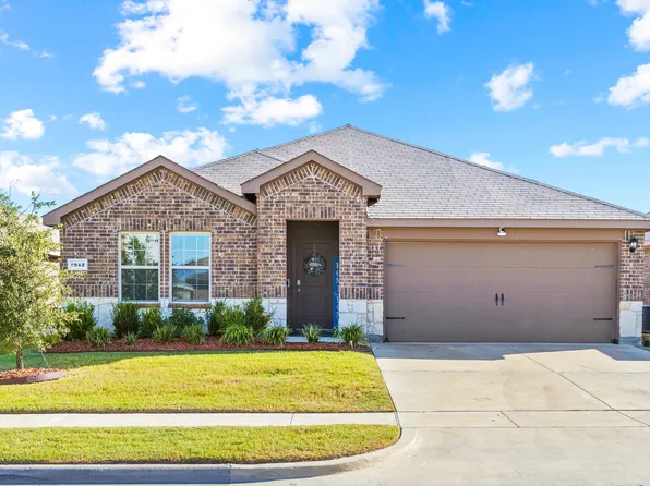 1942 Duskwood Dr, Lancaster, TX 75146