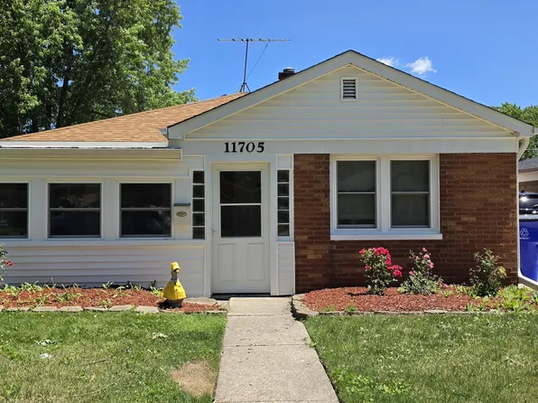 11705 S Meadow Lane Dr, Merrionette Park, IL 60803