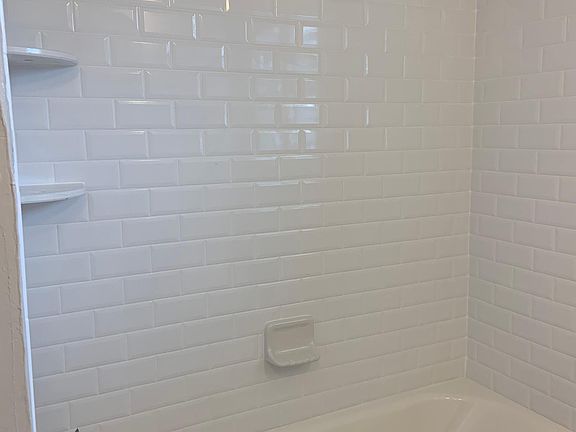 3rd image of 314 N Excelda Ave