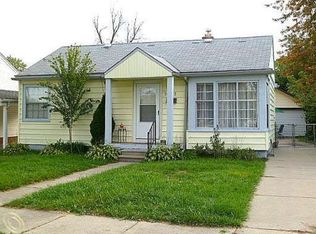26322 Alger Blvd, Madison Heights, MI 48071