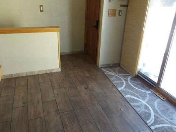 Formal Dining