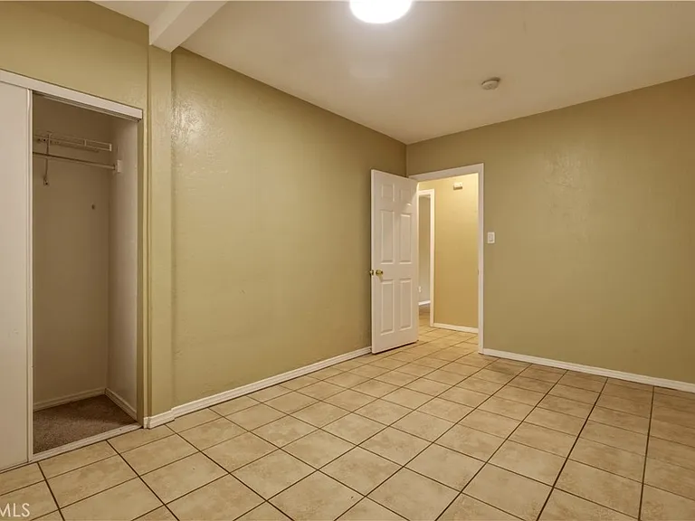 17723 Horace St — Photo 10