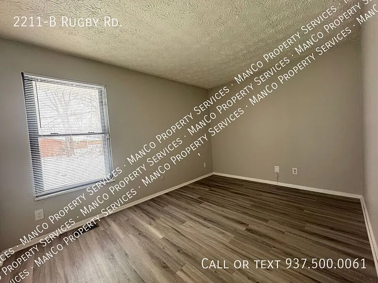 2211B Rugby Rd — Photo 8