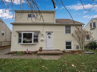 5050 Morgan Pkwy, Hamburg, NY 14075