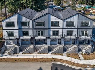 5602 238th St SW #B, Mountlake Terrace, WA 98043