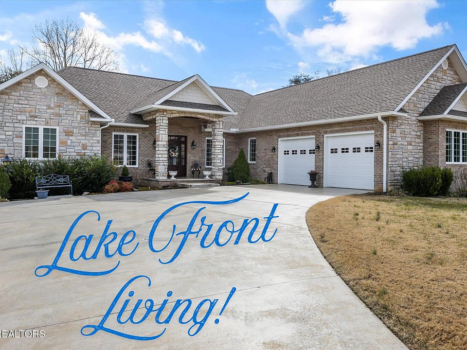 1st image of 120 Dirk Way