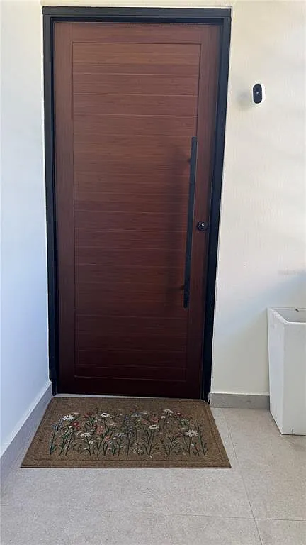 2 bed, 2.0 bath, 1382 sqft, $2,200 — Photo 3