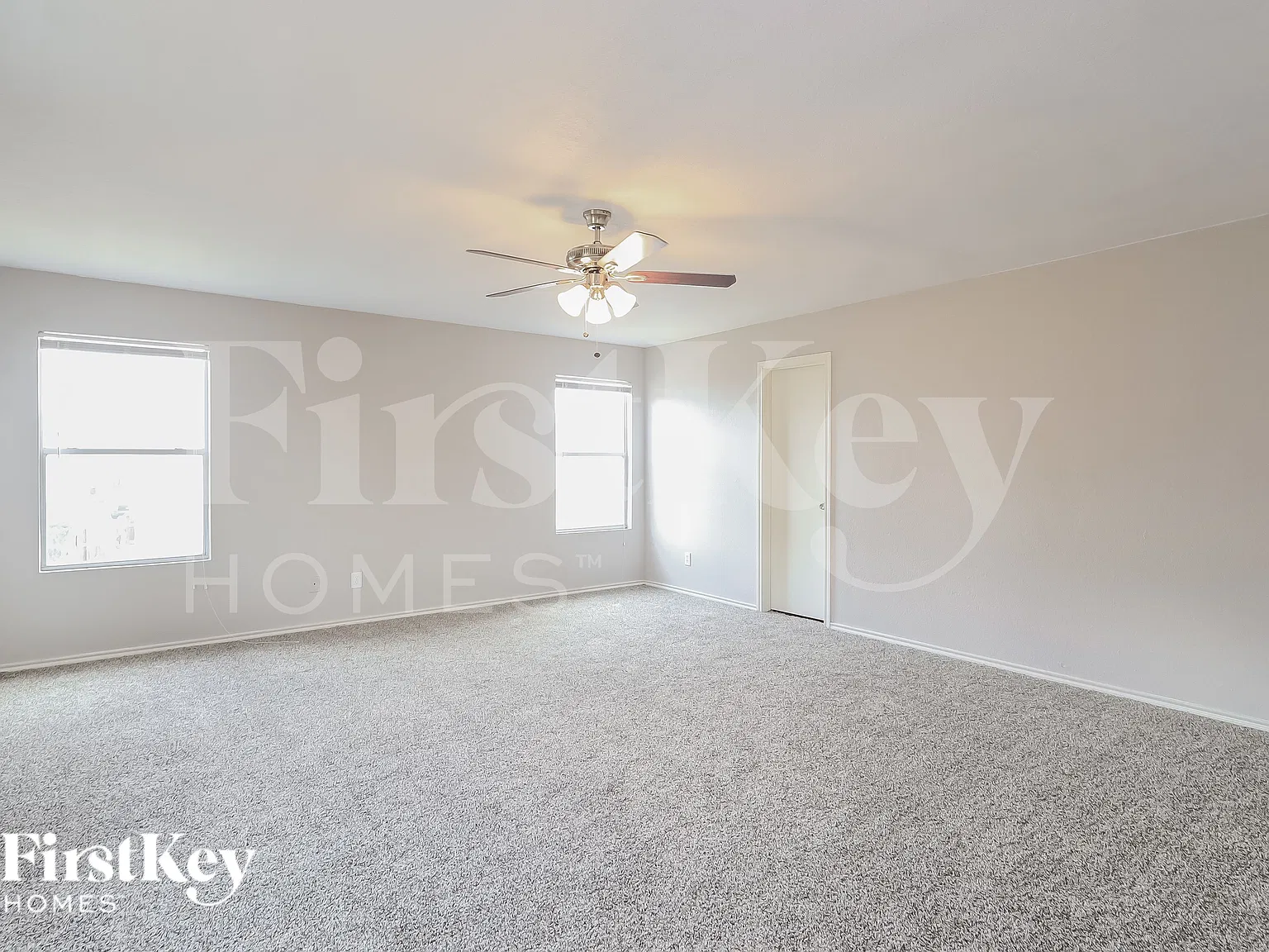 3 bed, 2.0 bath, 2380 sqft, $1,805 — Photo 4