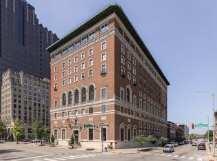 350 N Meridian St Unit 411, Indianapolis, IN 46204