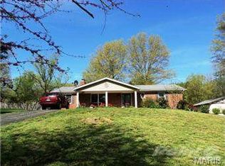 5315 Woodland Rd, Washington, MO 63090