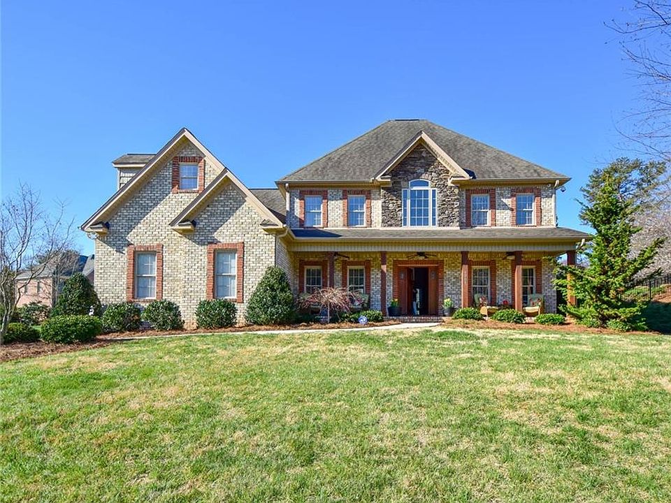 1st image of 6005 Crescentbrook Ln