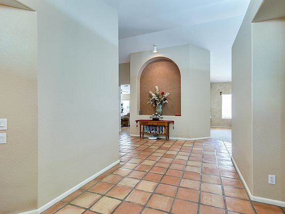 5th image of 2528 E Rocky Slope Dr