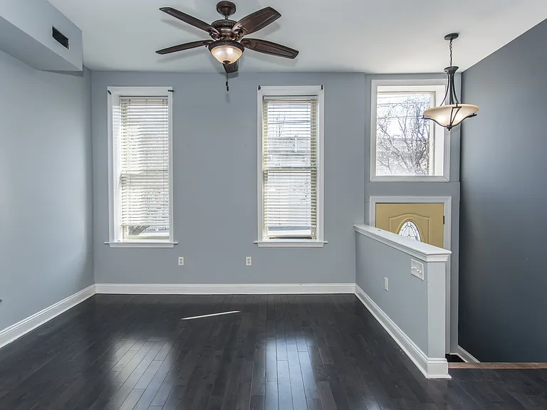 2316 E Lehigh Ave — Photo 4