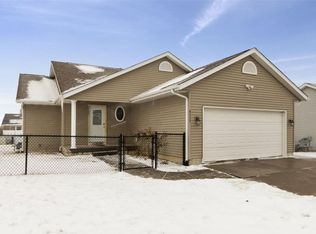 6520 Tennessee Ct SW, Cedar Rapids, IA 52404