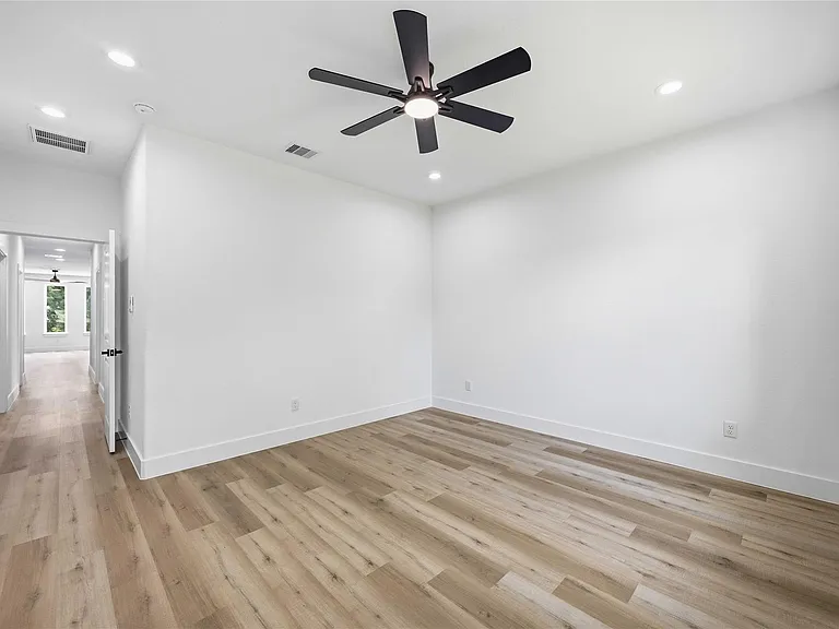8531 Rinn St #A — Photo 20