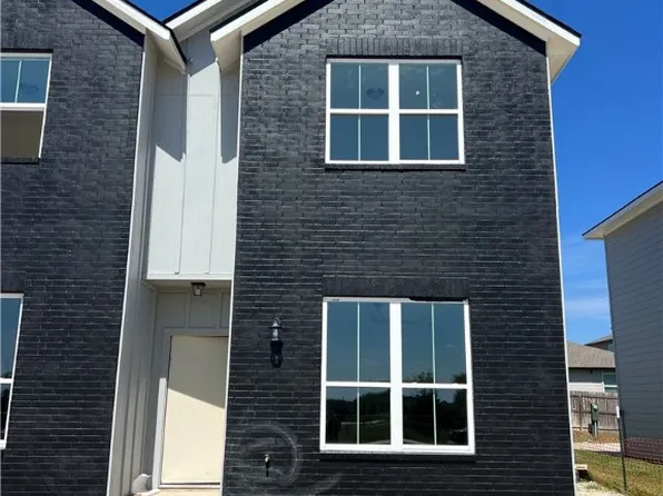 1223 Dorothy Ln, College Station, TX 77845