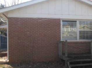 1519 Benbow St, Winston Salem, NC 27106