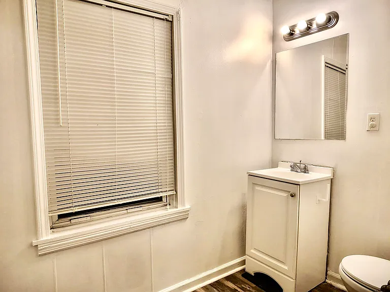 160 Constitution St #7 — Photo 6
