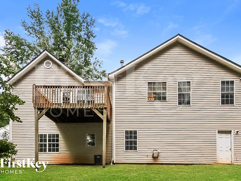 7795 Poppy Dr — Photo 10