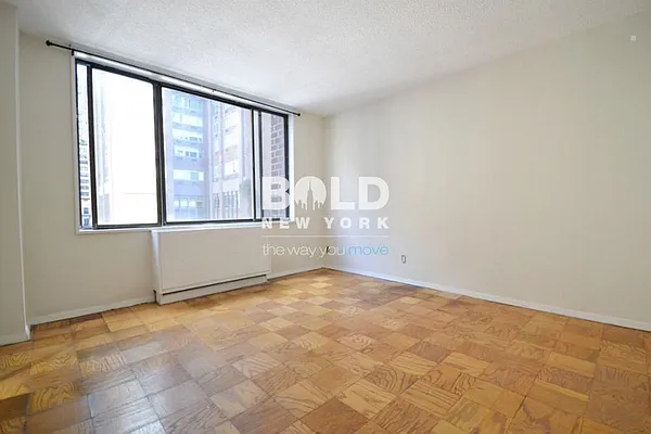Rented by Bold New York | media 3