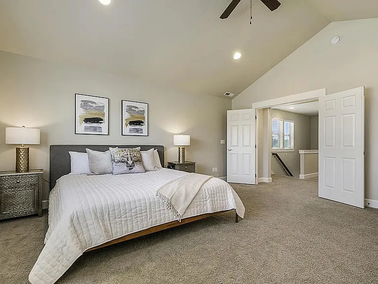 3136 NE Flagstone Ave — Photo 11