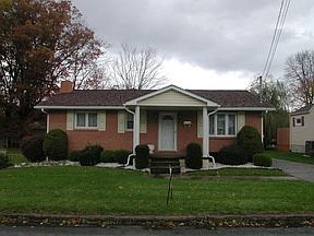 2nd image of 1426 Jefferson Ave