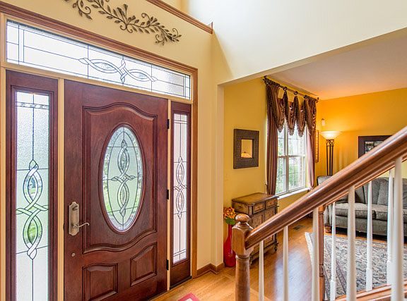 3rd image of 871 Claytonbend Dr