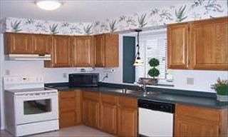 5th image of 1875 Cedar Valley Dr NW