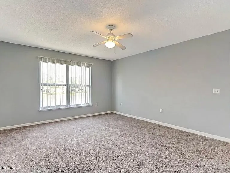 4043 Broad Creek Ln — Photo 23