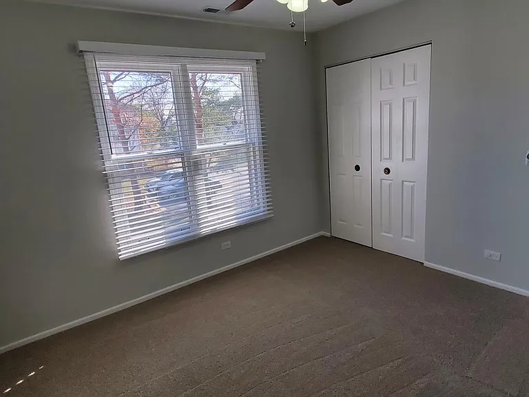 1406 Clairmont Ct — Photo 13