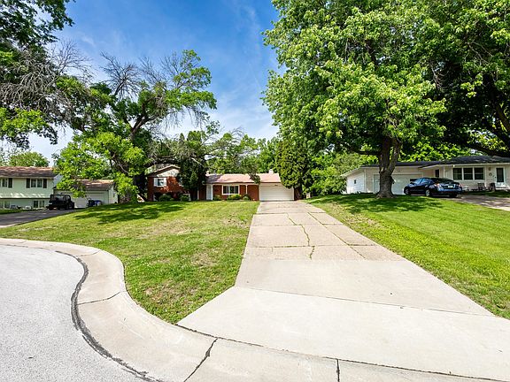 5th image of 7 Archer Ct