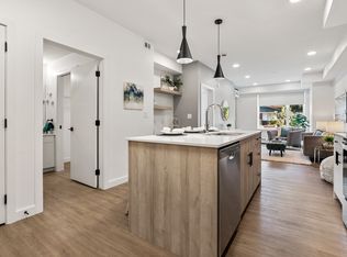 10024 142nd St NW #UNIT-G, Edmonton, AB