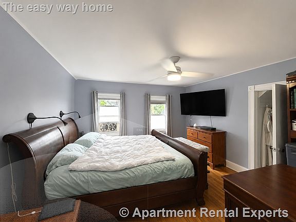 4th image of 30 Warner St