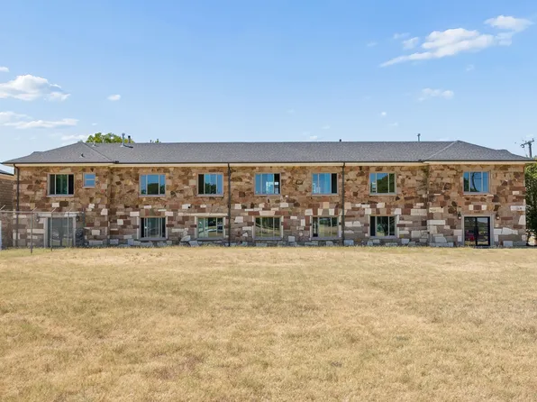 1200 E Maddox Ave, Fort Worth, TX 76104