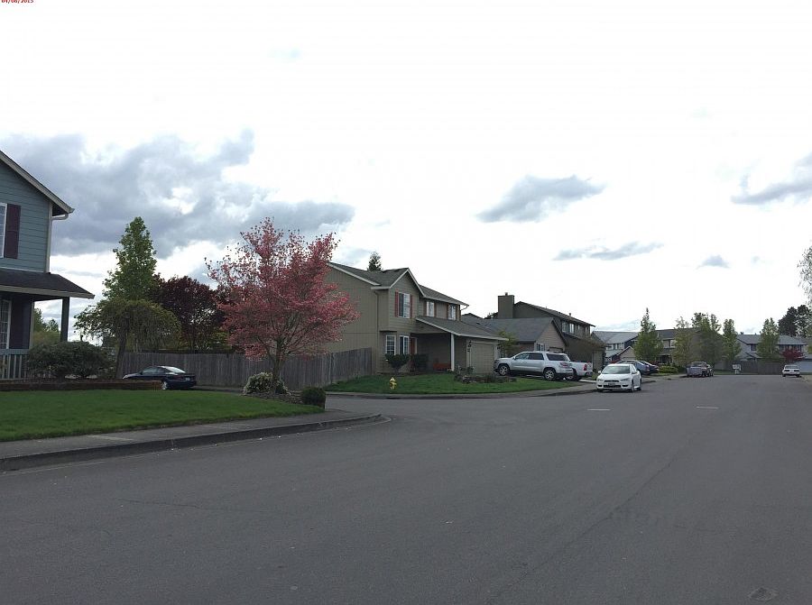 2nd image of 10512 NE 65th Ave