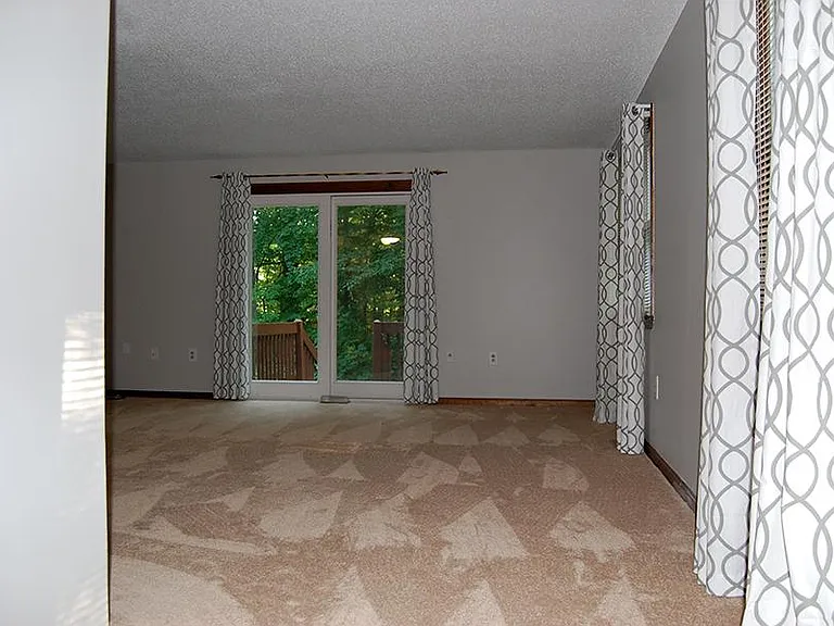 15 Oldefield Farms — Photo 8