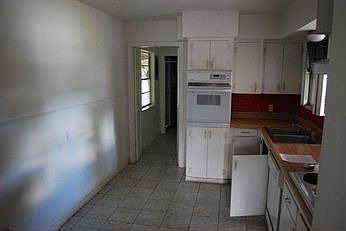 3rd image of 2315 Bayou Dr