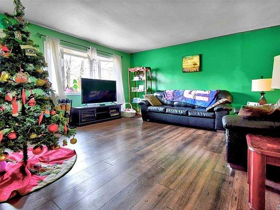 3rd image of 205 Newburgh Ave