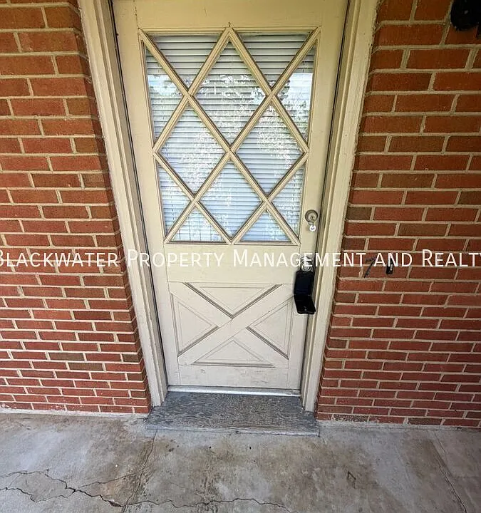1609 McVeigh Rd #7