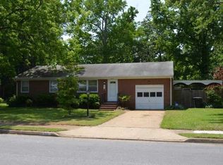 623 Page Dr, Hampton, VA 23669