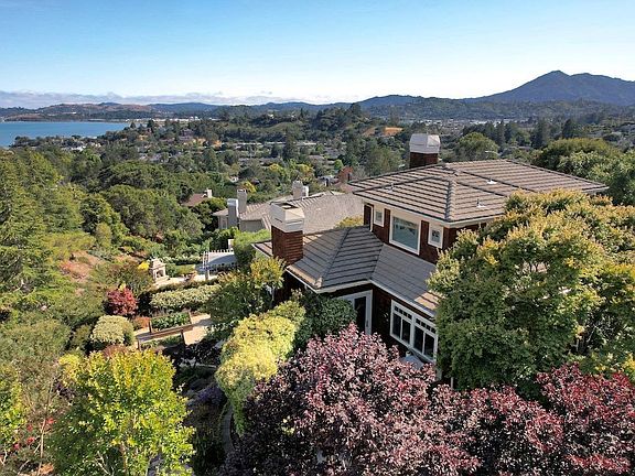3rd image of 70 Inverness Drive