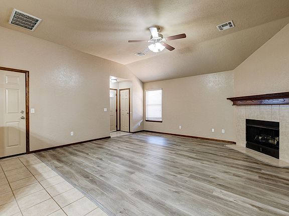 3rd image of 3517 Galatian Way