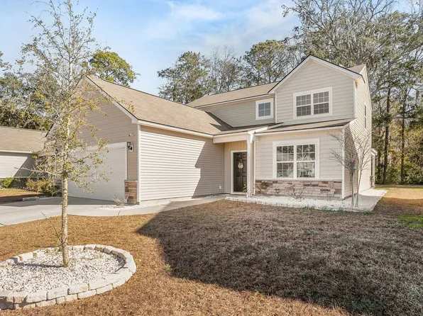 16 Coosawhatchie Way, Beaufort, SC 29906