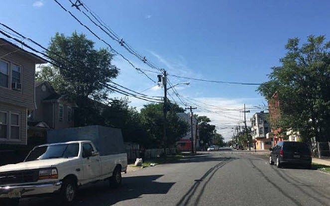 2nd image of 571 E 22nd St
