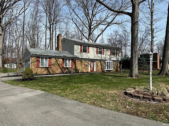 2nd image of 9324 Saratoga Rd